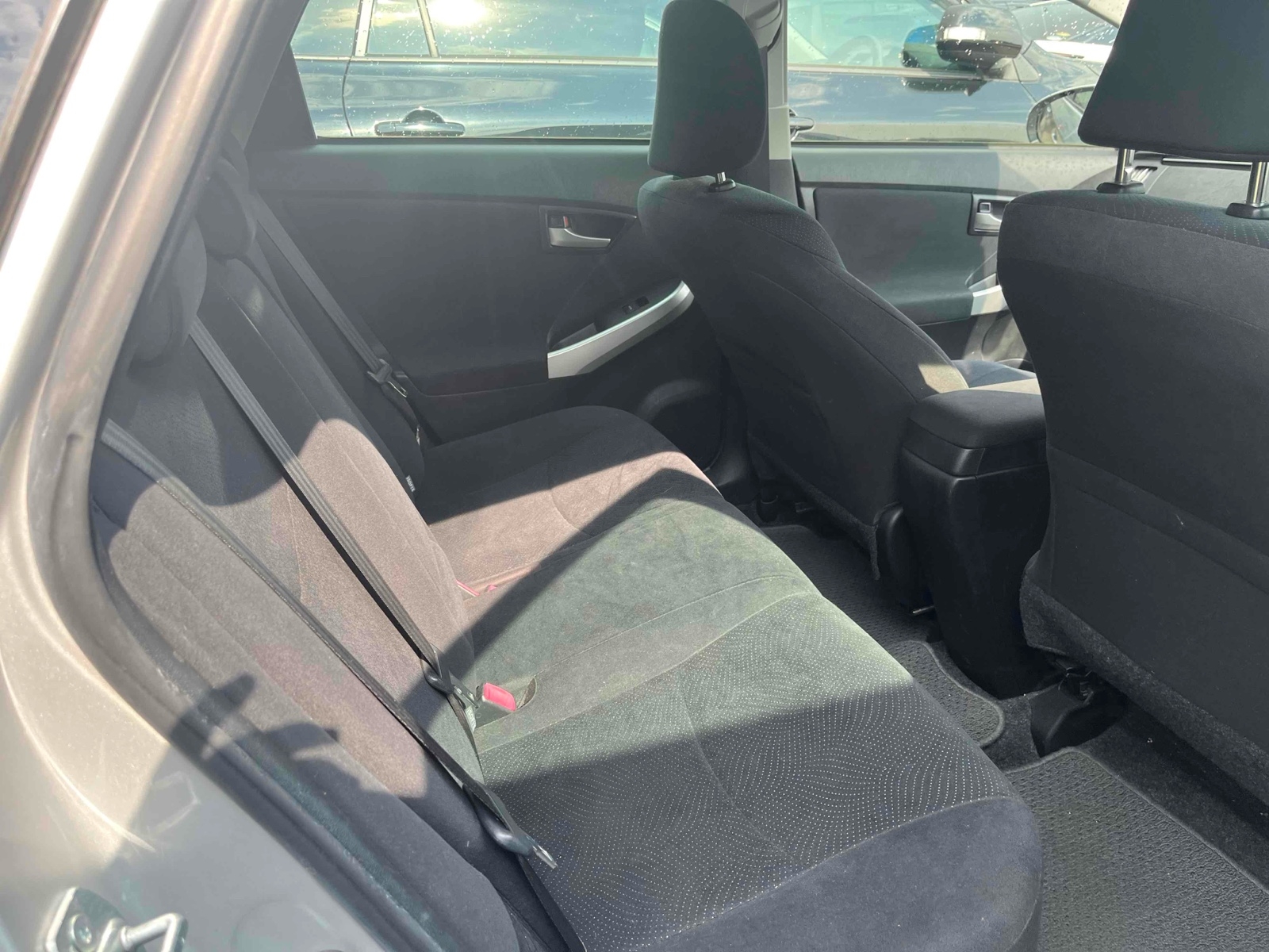 TOYOTA PRIUS S Thumbnail 4