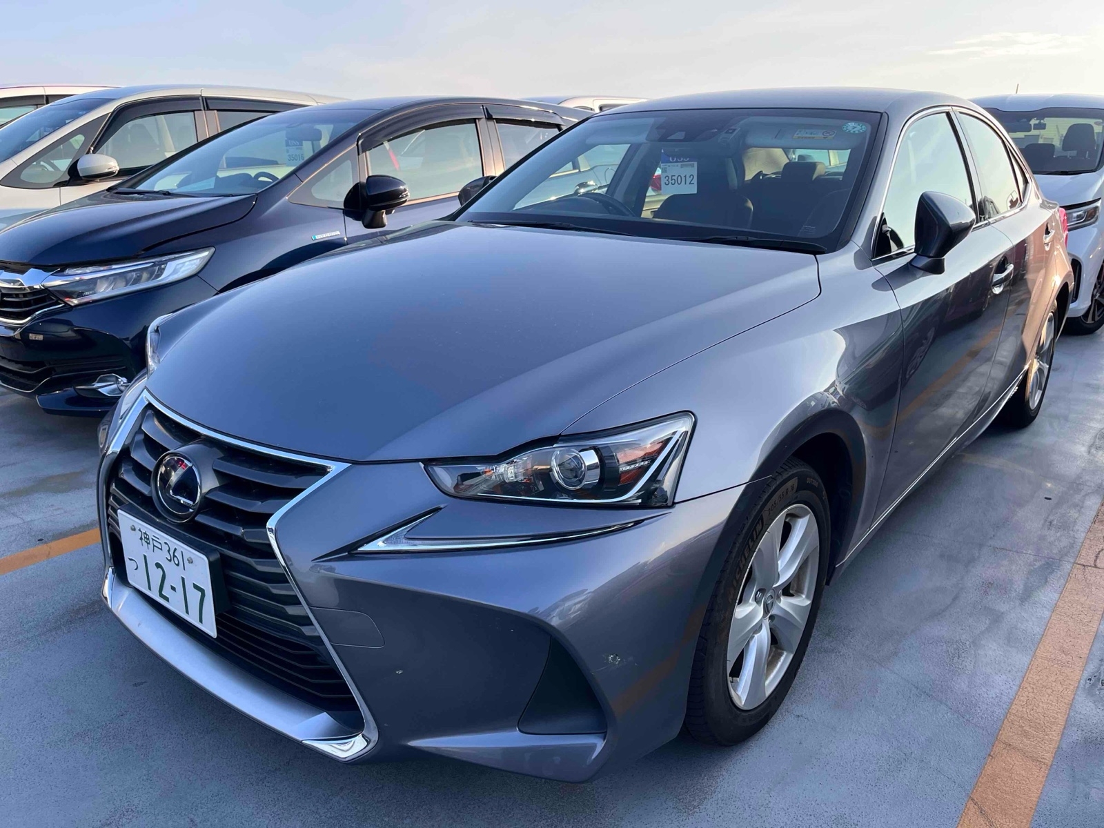 LEXUS IS 4D IS300H Thumbnail 1
