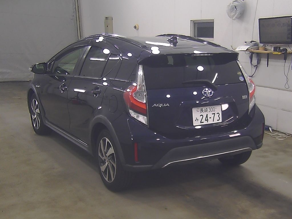 TOYOTA AQUA CROSSOVER Thumbnail 7