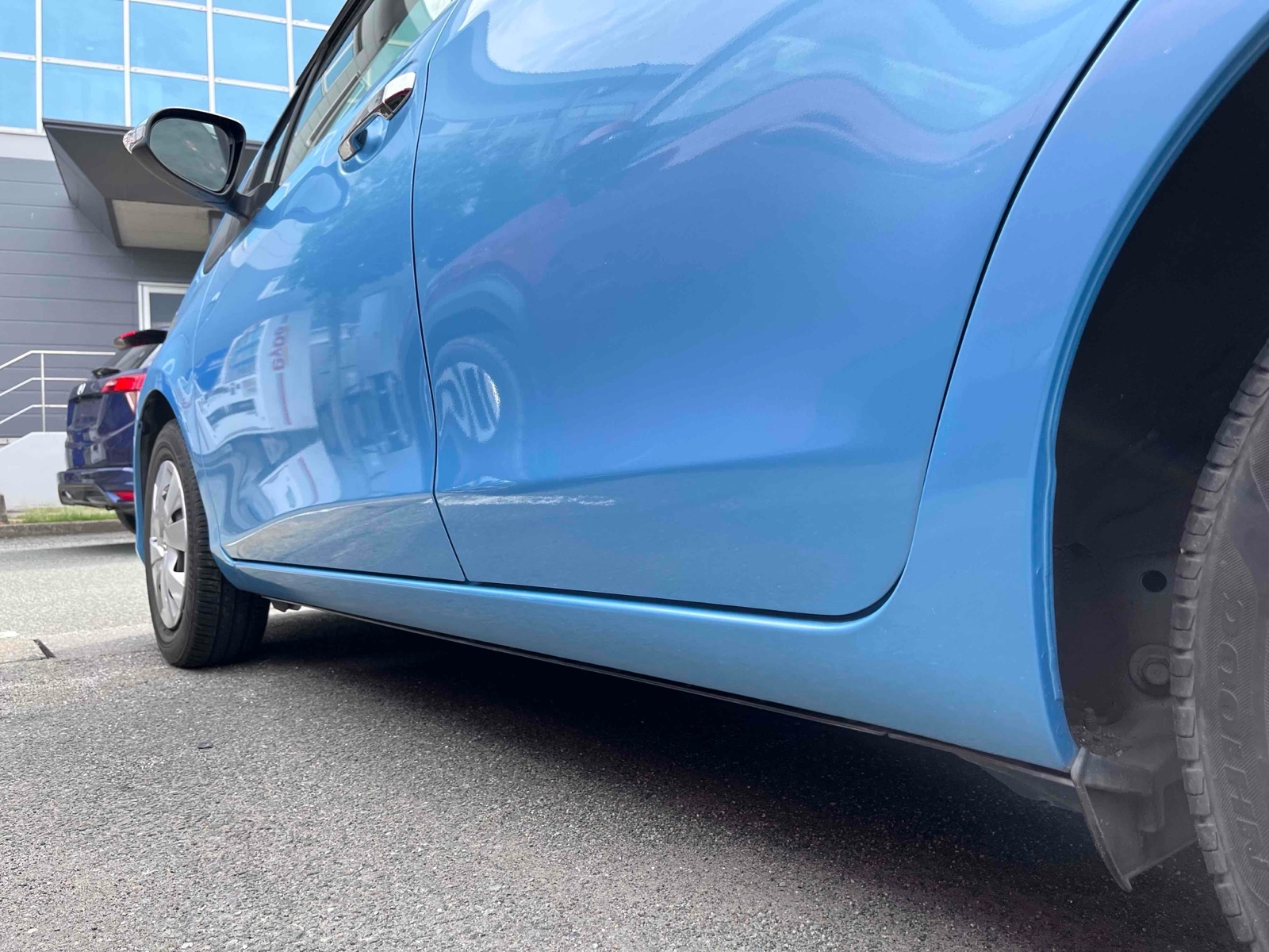 TOYOTA VITZ 1.3F LED EDITION Thumbnail 17