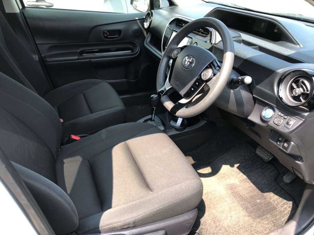 TOYOTA AQUA S STYLE BLACK Thumbnail 5