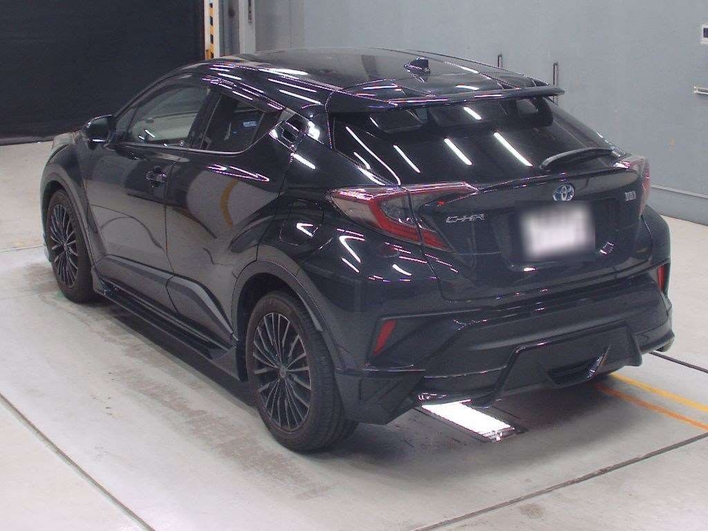 TOYOTA C-HR G Thumbnail 7