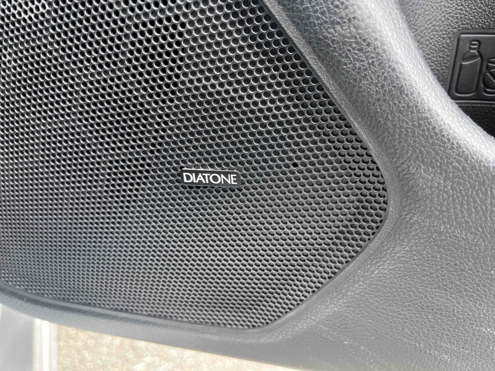 SUBARU LEGACY B4 LIMITED 4WD Thumbnail 13