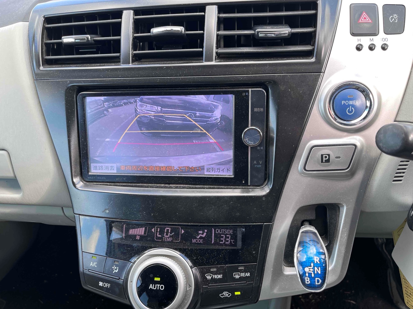 TOYOTA PRIUS ALPHA S Thumbnail 15