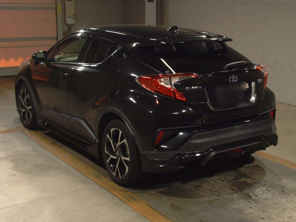 TOYOTA C-HR G Thumbnail 7