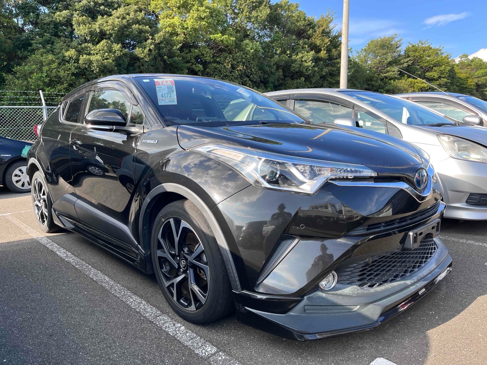 TOYOTA C-HR G Thumbnail 1
