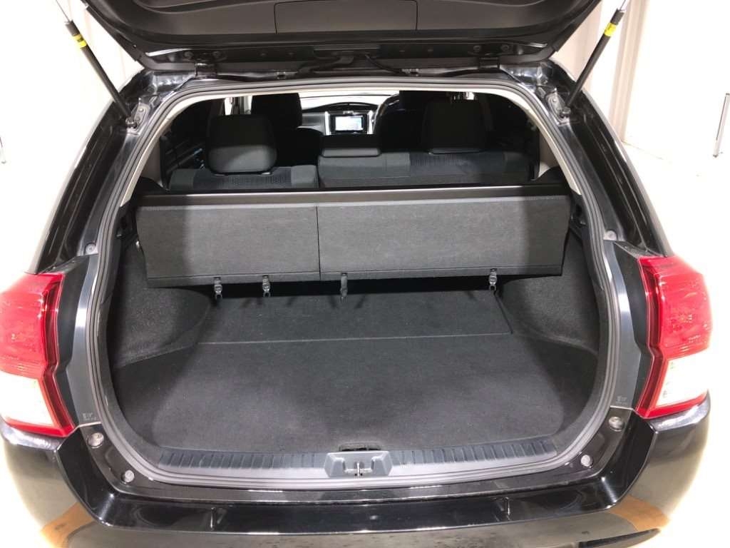 TOYOTA COROLLA FIELDER HYBRID G Thumbnail 9