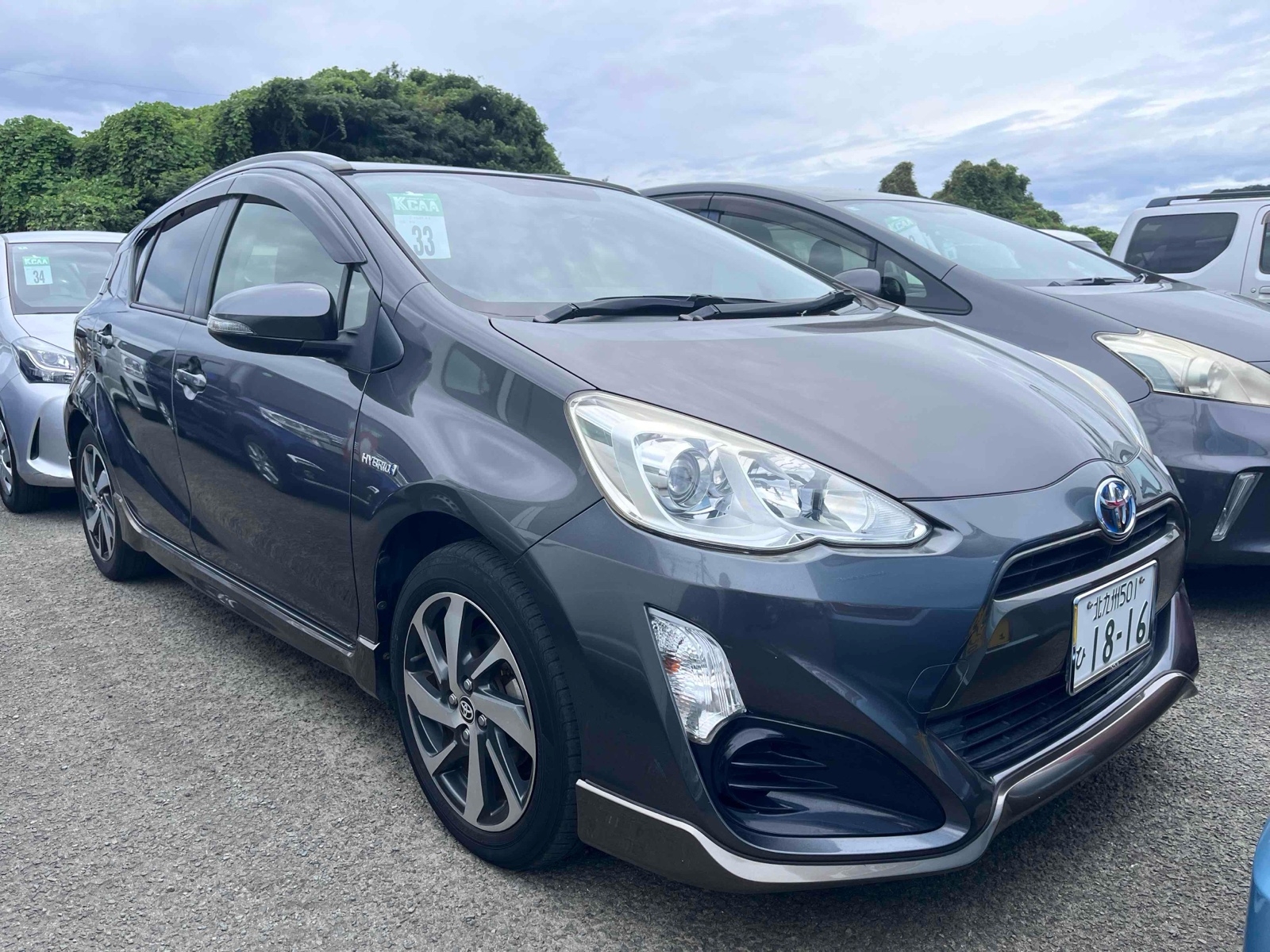 TOYOTA AQUA X-URBAN Thumbnail 1