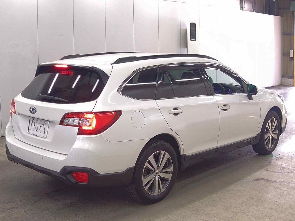 SUBARU OUTBACK 4WD B-SPORT Thumbnail 7
