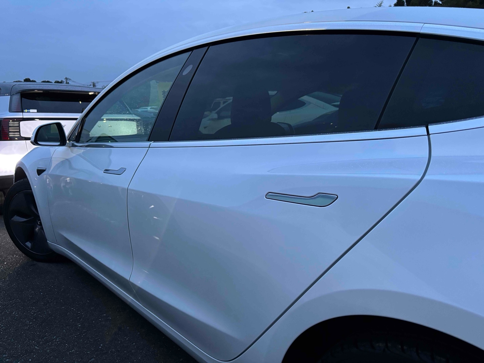 TESLA MODEL 3 STANDARD RANGE PLUS Thumbnail 11