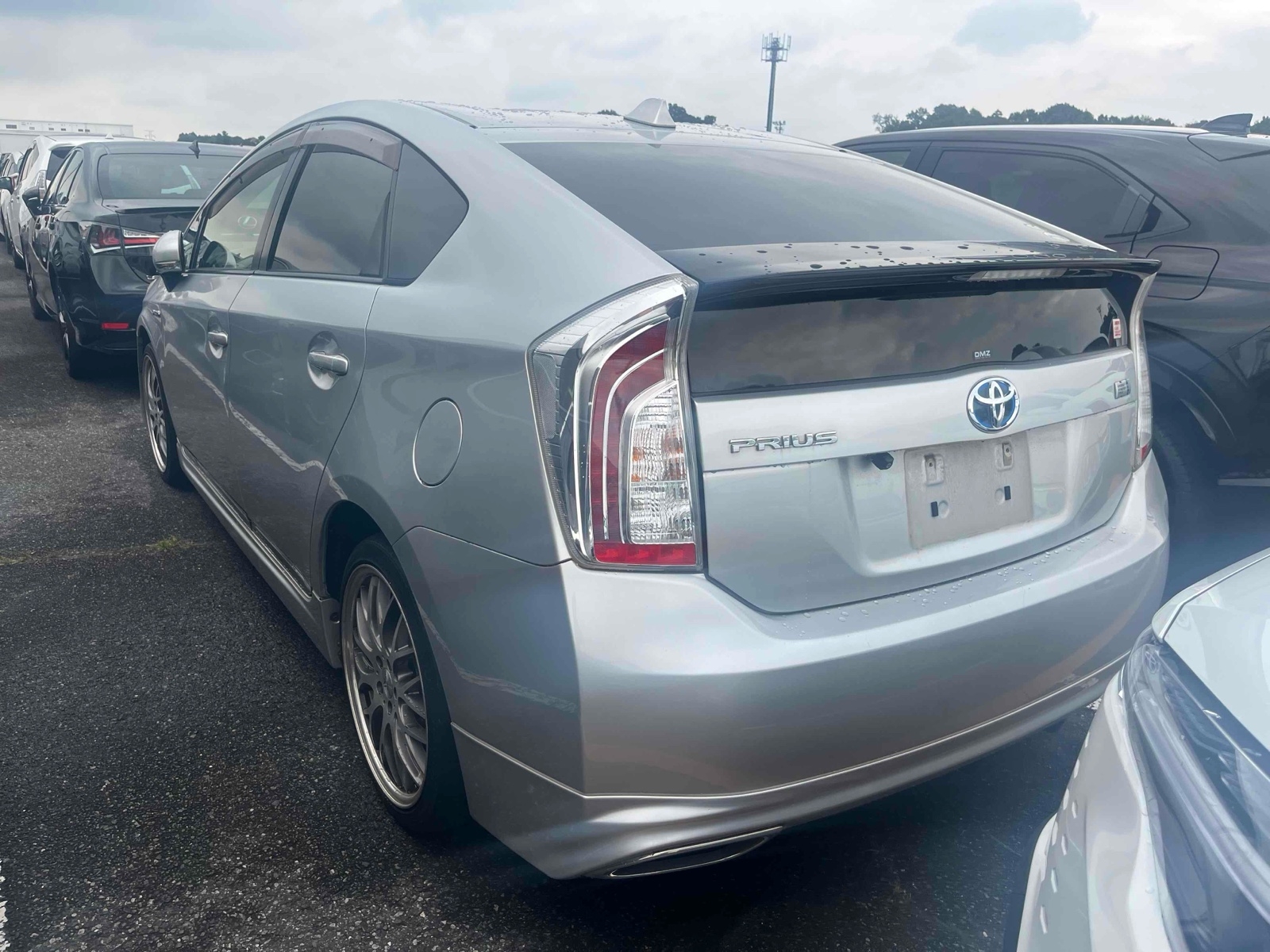 TOYOTA PRIUS L BODY KIT Thumbnail 8