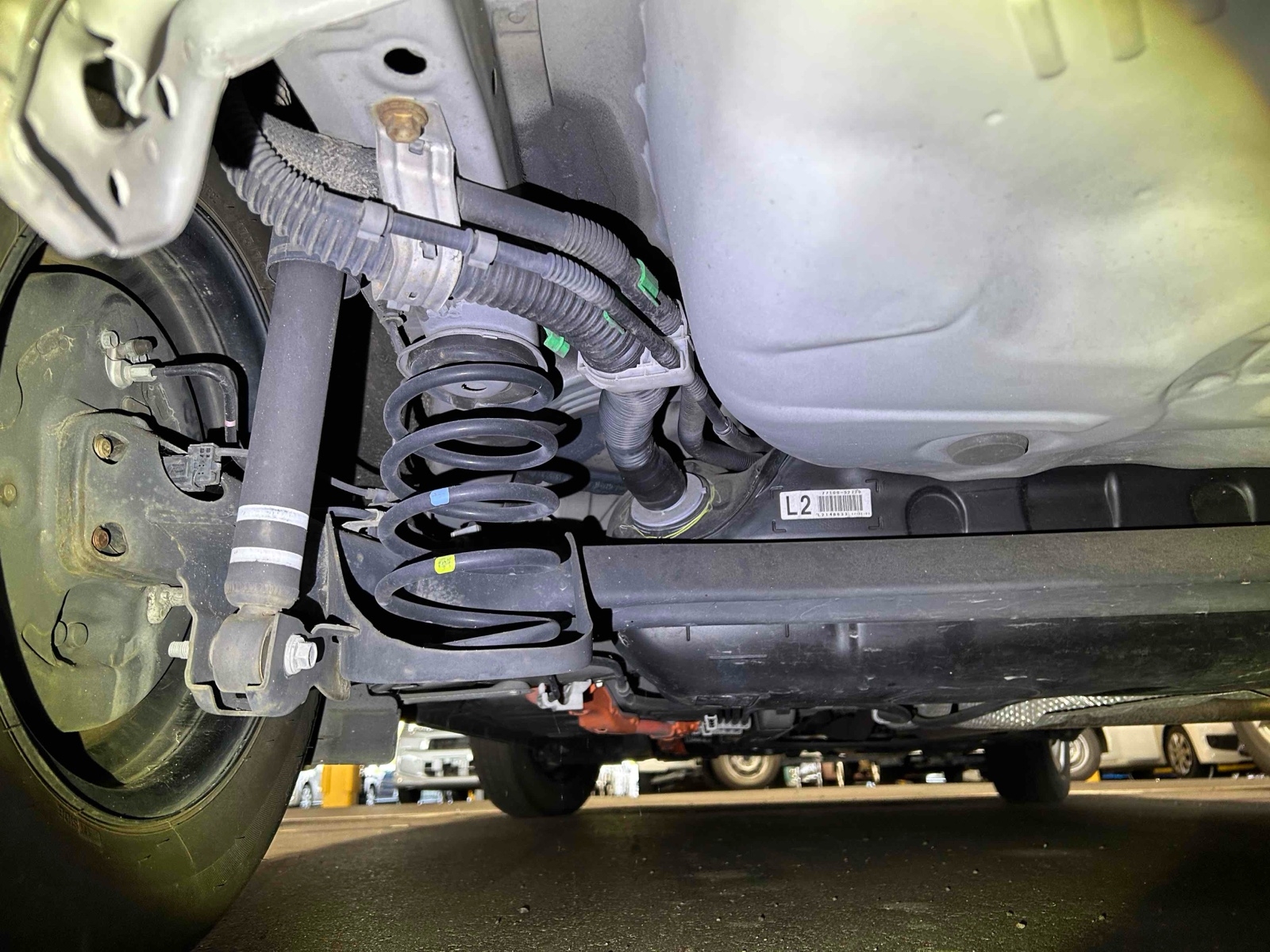 TOYOTA VITZ HYBRID F Thumbnail 18