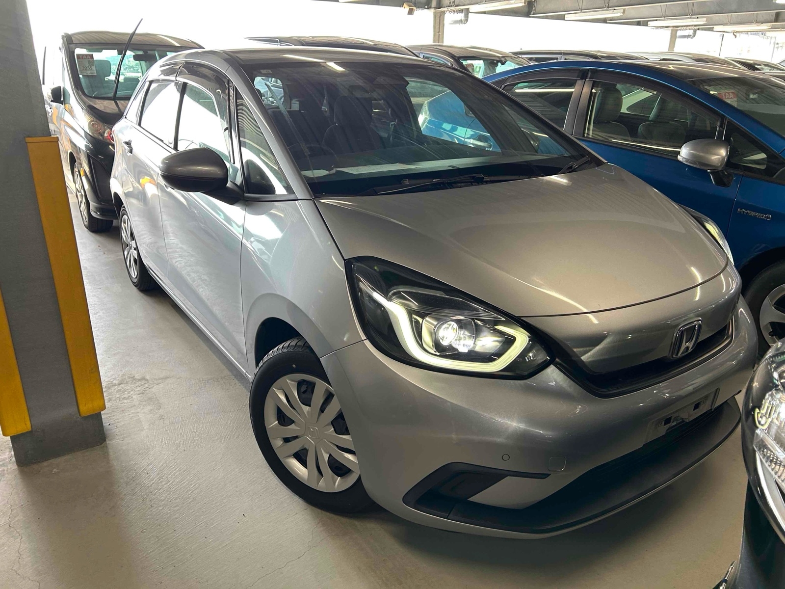 HONDA FIT E:HEV BASIC Thumbnail 4
