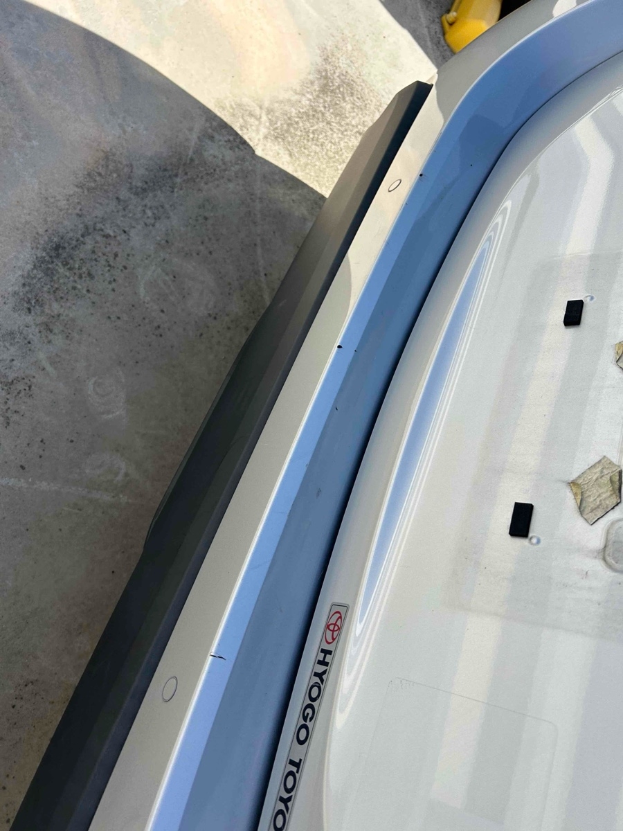 TOYOTA YARIS HYBRID X Thumbnail 25