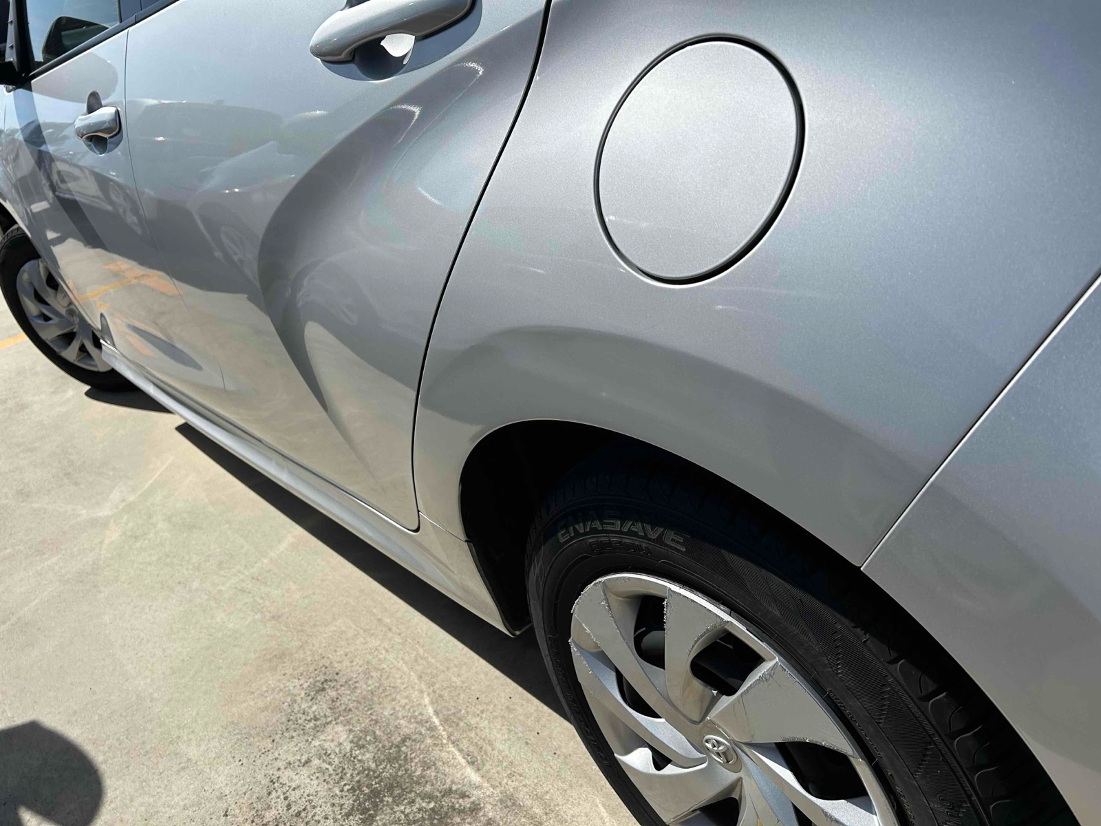 TOYOTA YARIS HYBRID X Thumbnail 23