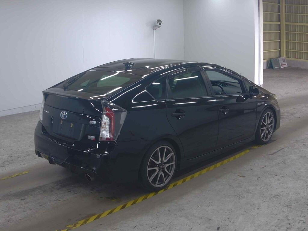 TOYOTA PRIUS 5D S TOURING SELECTION G'S Thumbnail 7