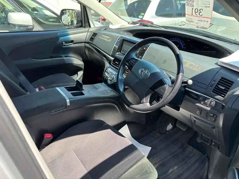 TOYOTA ESTIMA HYBRID AERAS 4WD Thumbnail 11