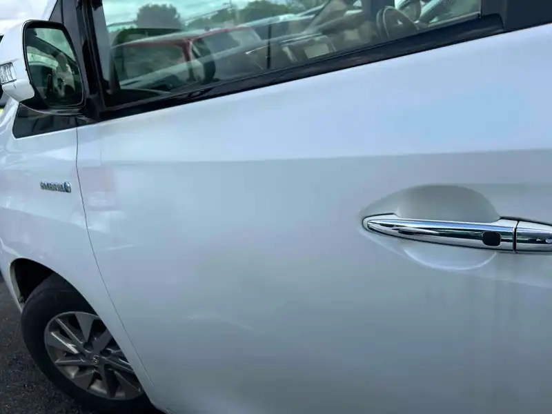 TOYOTA VELLFIRE HYBRID X 4WD Thumbnail 26