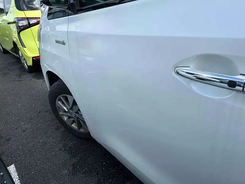 TOYOTA VELLFIRE HYBRID X 4WD Thumbnail 25