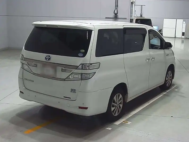 TOYOTA VELLFIRE HYBRID X 4WD Thumbnail 2