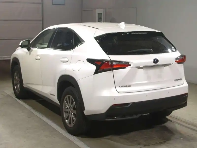 LEXUS NX NX300H I PACKAGE Thumbnail 7
