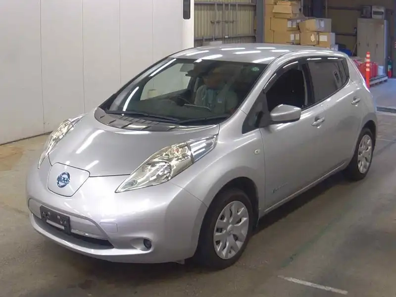 NISSAN LEAF S (30KWH) Thumbnail 6