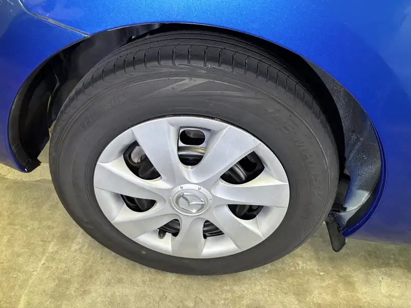 MAZDA AXELA 20C- SKYACTIVE Thumbnail 16