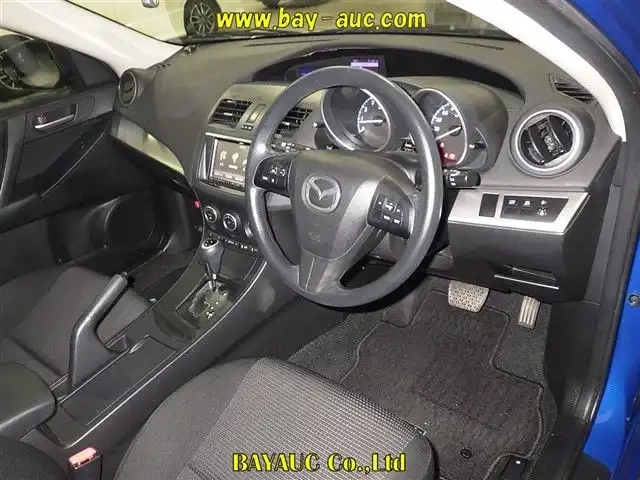 MAZDA AXELA 20C- SKYACTIVE Thumbnail 5