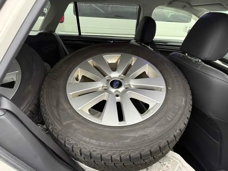 SUBARU LEGACY OUTBACK LIMITED 4WD Thumbnail 12