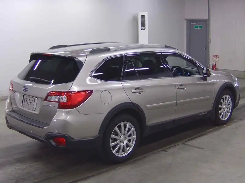 SUBARU OUTBACK 4WD LIMITED SMART EDITION Thumbnail 7