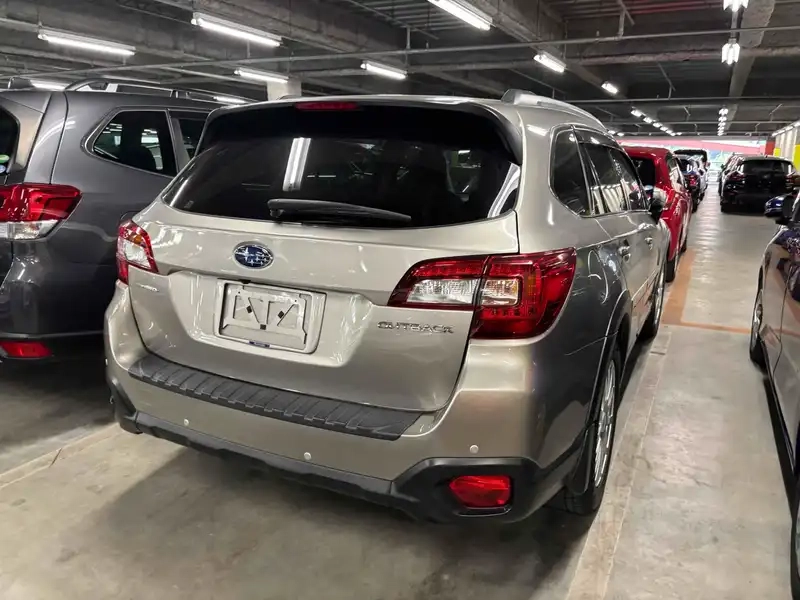 SUBARU OUTBACK 4WD LIMITED SMART EDITION Thumbnail 2