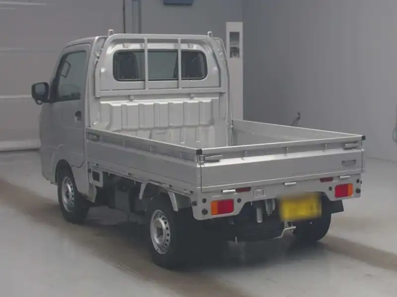 SUZUKI CARRY TRUCK KC 4WD Thumbnail 5