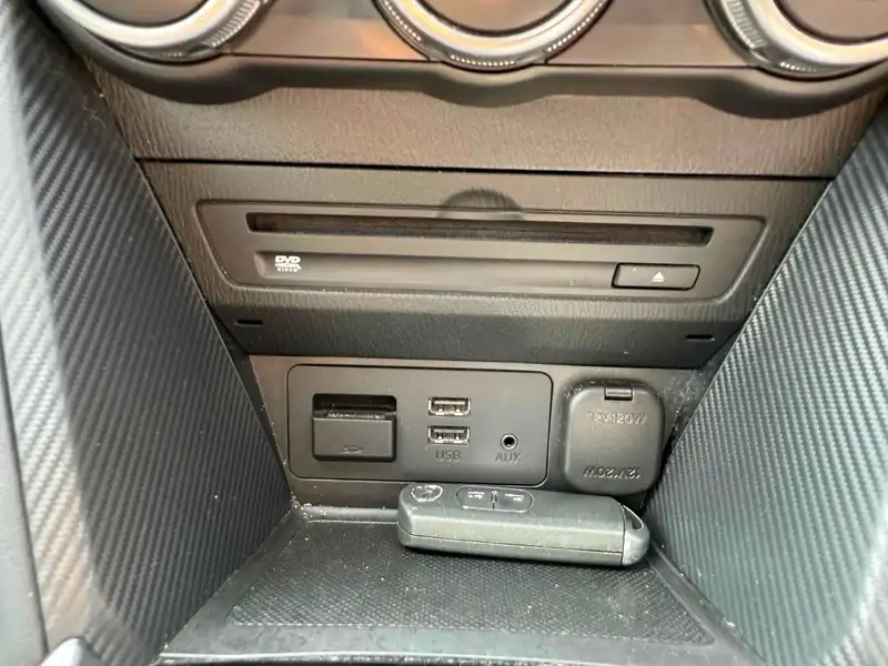MAZDA DEMIO BLACK LEATHER LIMITED Thumbnail 12
