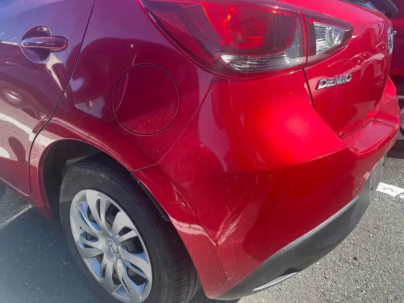 MAZDA DEMIO 13S Thumbnail 16