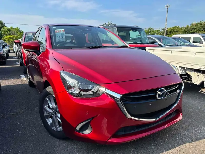 MAZDA DEMIO 15S Thumbnail 1