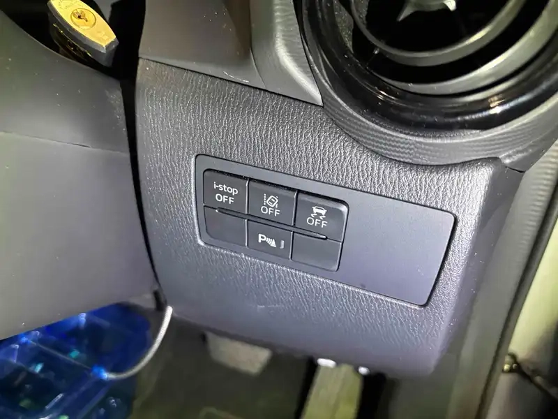 MAZDA 2 15S Thumbnail 12