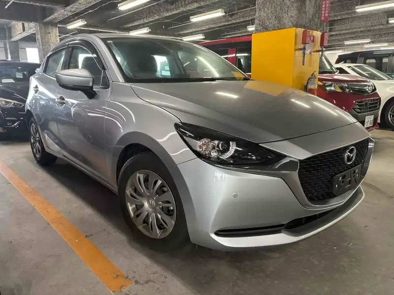 MAZDA 2 15S Thumbnail 1
