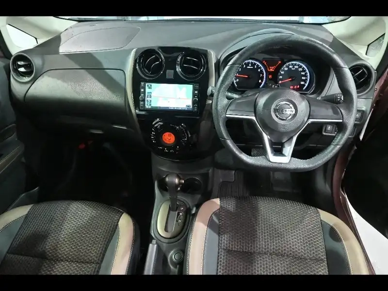 NISSAN NOTE MEDALIST X Thumbnail 5