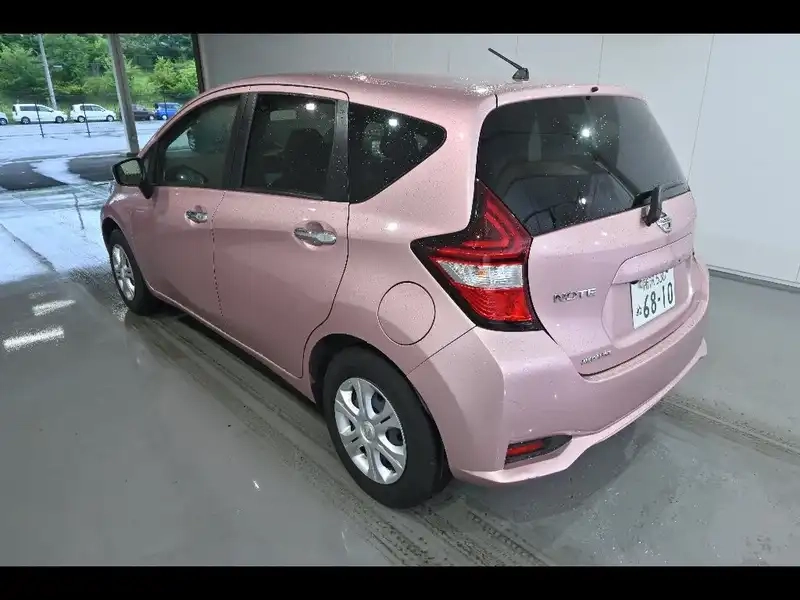NISSAN NOTE MEDALIST X Thumbnail 9