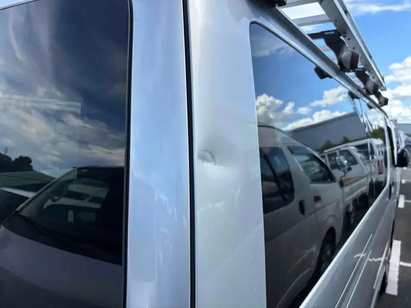 TOYOTA HIACE VAN DX Thumbnail 17
