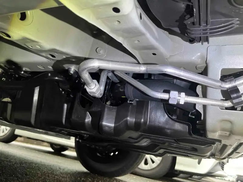 TOYOTA HIACE VAN 5D LONG DX GL PACKAGE Thumbnail 9