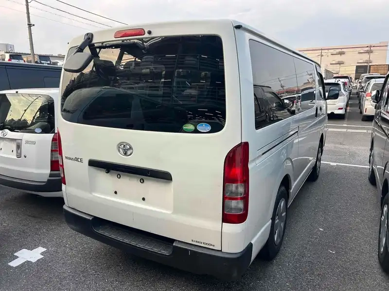 TOYOTA REGIUS ACE VAN LONGDX 4WD Thumbnail 2