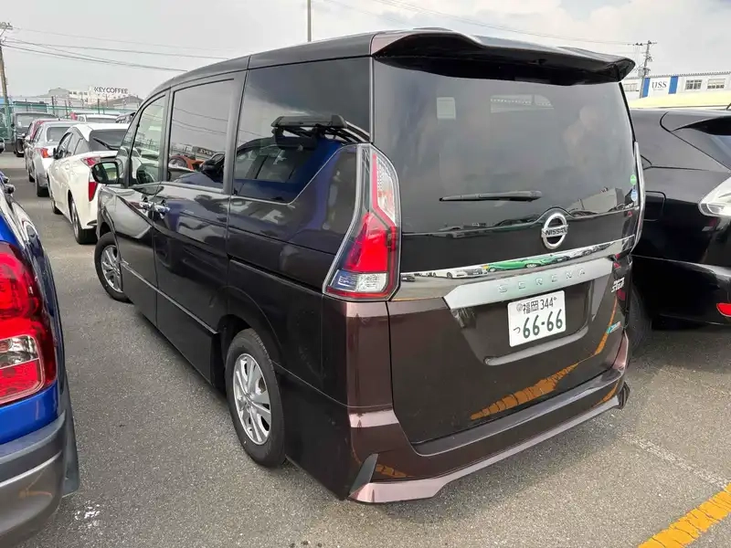 NISSAN SERENA HIGHWAY STAR Thumbnail 2