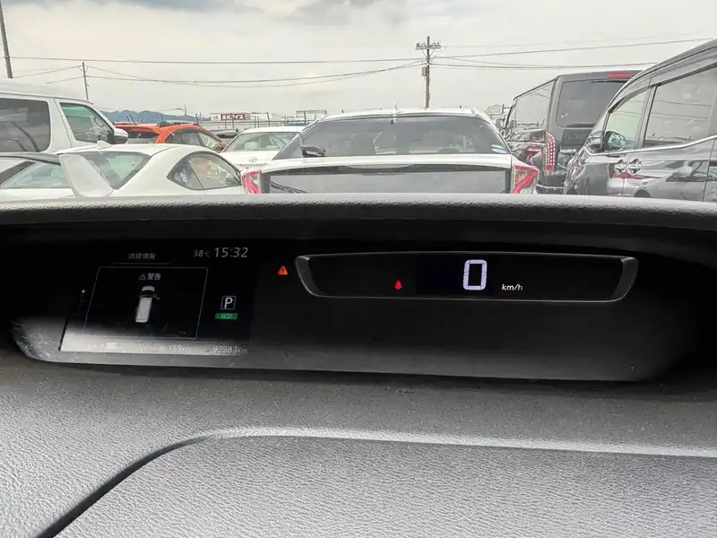 NISSAN SERENA HIGHWAY STAR Thumbnail 15