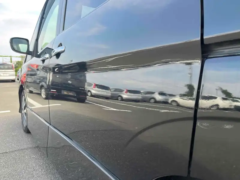 NISSAN SERENA HIGHWAY STAR G Thumbnail 26