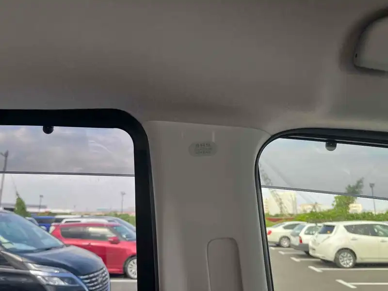 NISSAN SERENA HIGHWAY STAR G Thumbnail 18