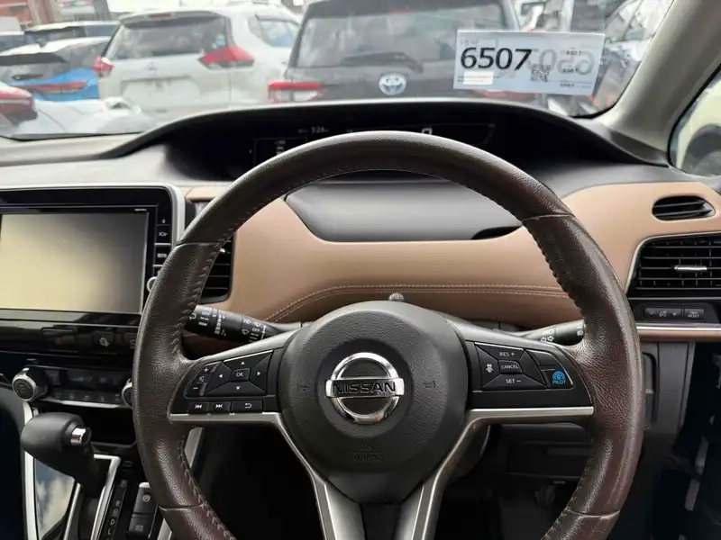 NISSAN SERENA HIGHWAY STAR Thumbnail 9
