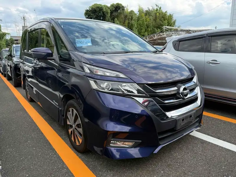 NISSAN SERENA HIGHWAY STAR Thumbnail 6