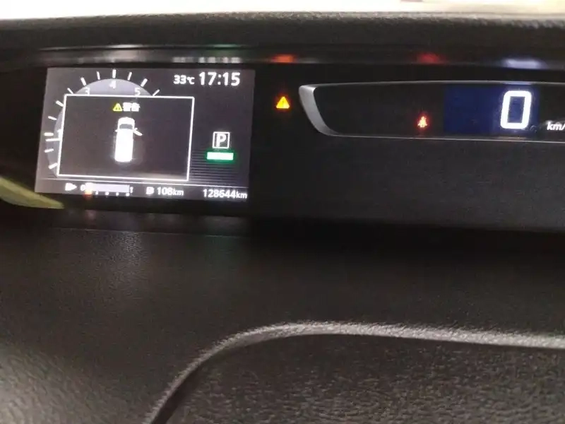 NISSAN SERENA 5D HIGHWAY STAR Thumbnail 6