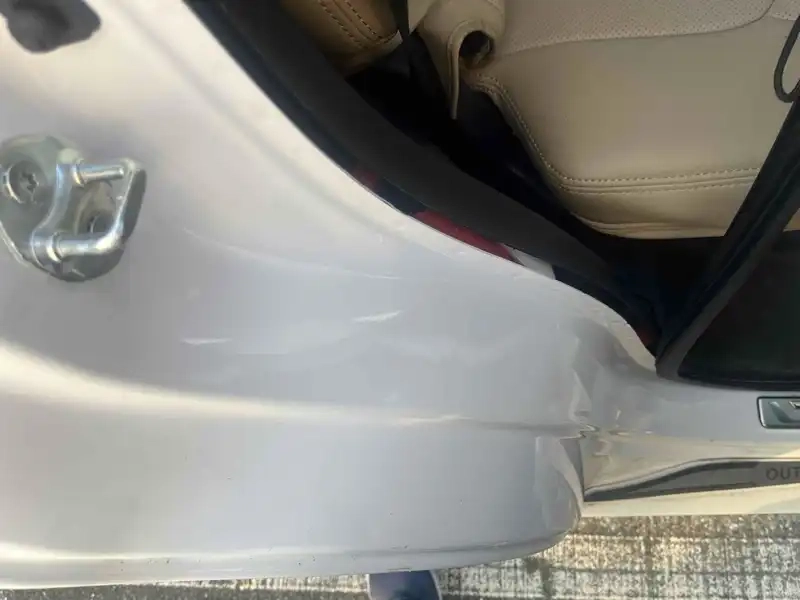 MITSUBISHI OUTLANDER PHEV 4WD G NAVI PACKAGE Thumbnail 13